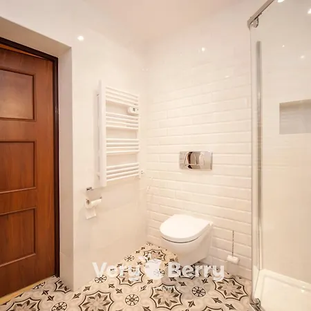 Apartment Very Berry - Kramarska 18 - Old City Stary Rynek, Check In 24h
